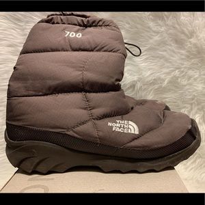 North Face Nuptse Bootie III